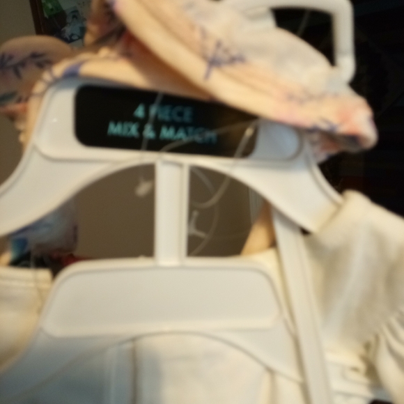 24 months bundle 4 piece new with tags - Picture 5 of 5